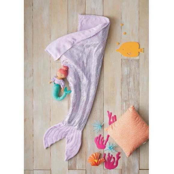 Lilac Mermaid Tail Blanket for Kids - Picture 3 of 8